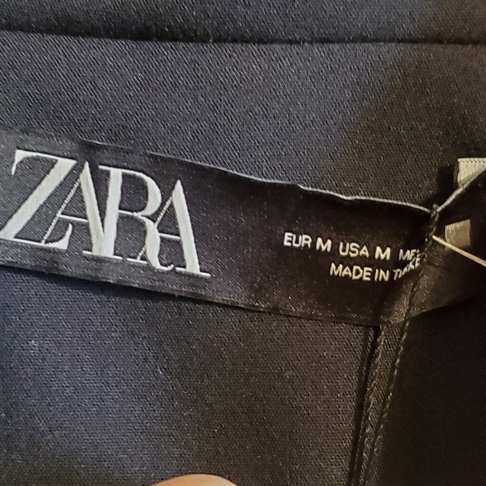 Zara Women's Dark Blue Blazer with Gold Buttons. NWT. MED. Long Sleeve - Picture 3 of 8